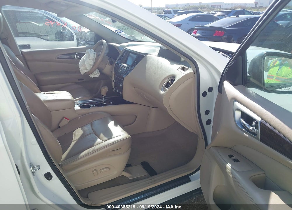 2013 NISSAN PATHFINDER PLATINUM VIN: 5N1AR2MN8DC644227