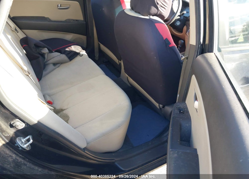 2009 HYUNDAI ELANTRA GLS VIN: KMHDU46D29U631535