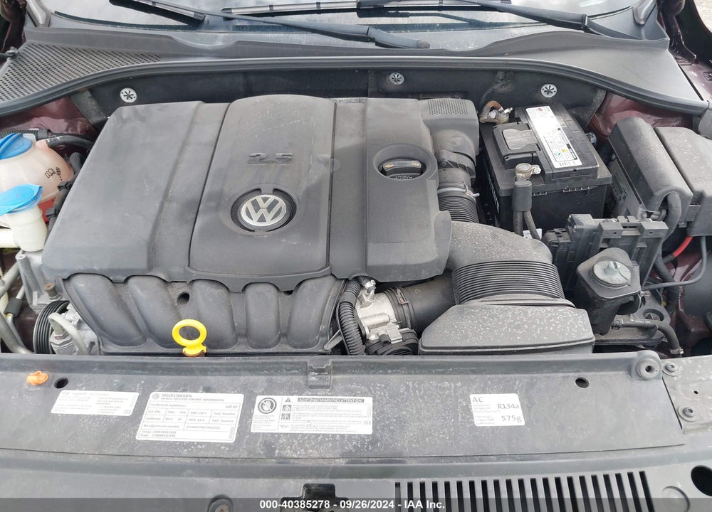 2012 VOLKSWAGEN PASSAT 2.5L SE VIN: 1VWBP7A30CC086884