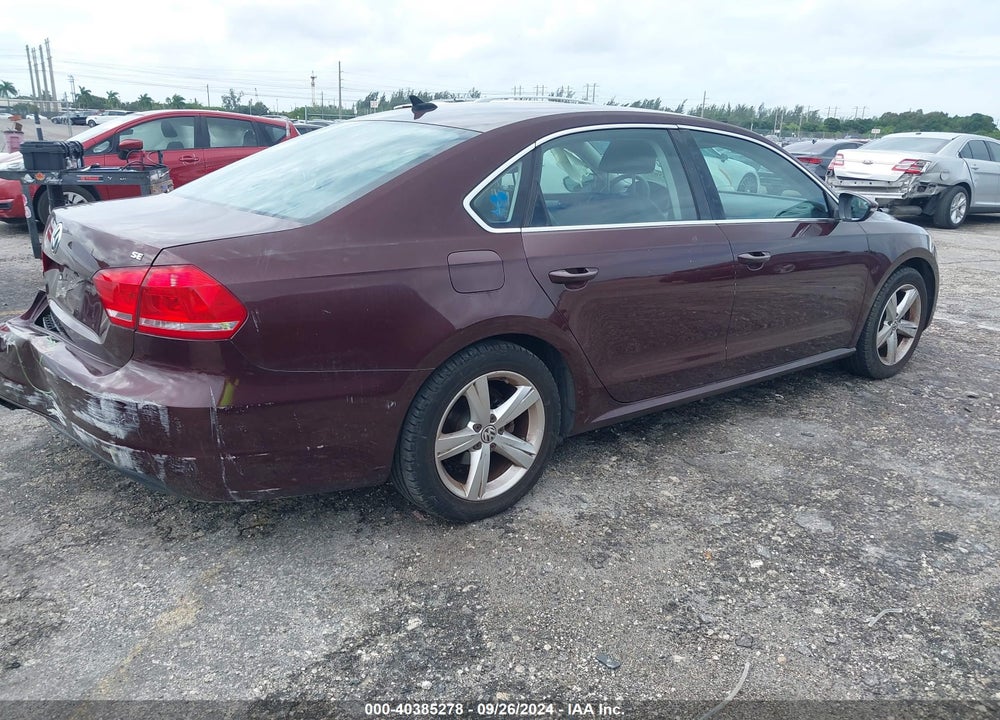 2012 VOLKSWAGEN PASSAT 2.5L SE VIN: 1VWBP7A30CC086884