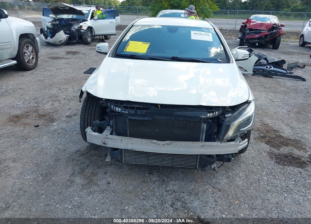 2014 MERCEDES-BENZ CLA 250 VIN: WDDSJ4EB1EN130196