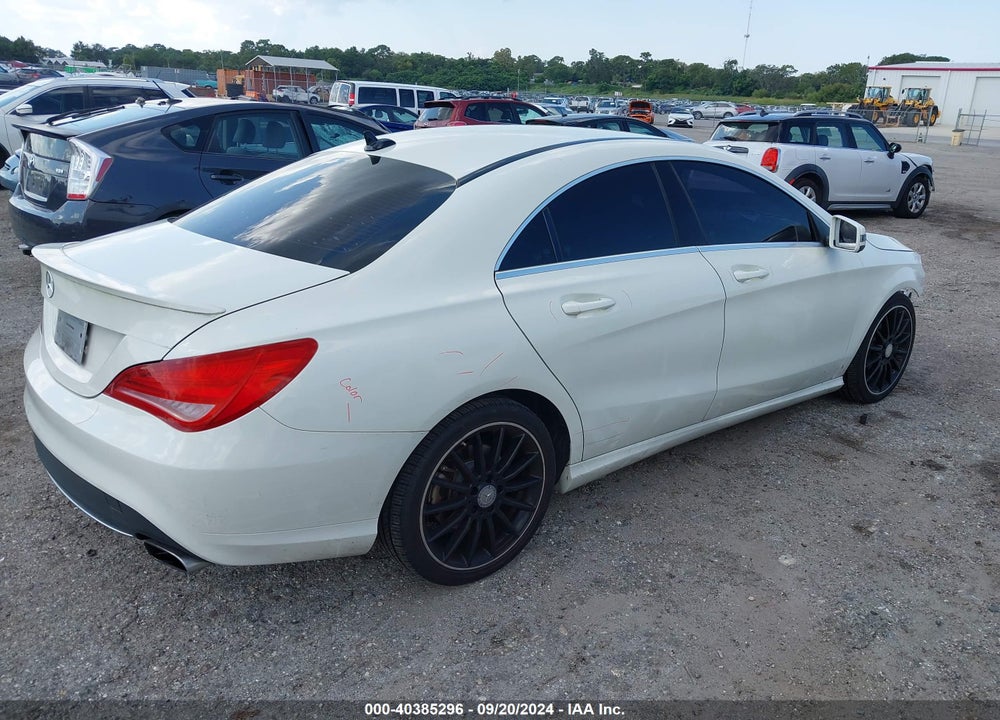 2014 MERCEDES-BENZ CLA 250 VIN: WDDSJ4EB1EN130196