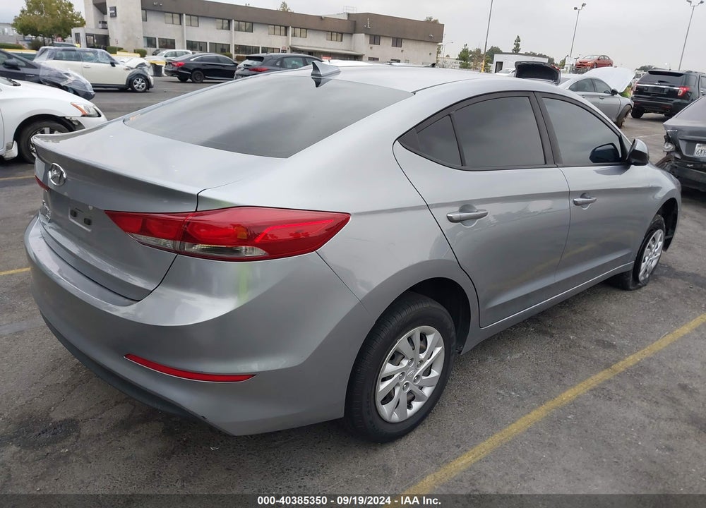 2017 HYUNDAI ELANTRA SE VIN: 5NPD74LF1HH199742