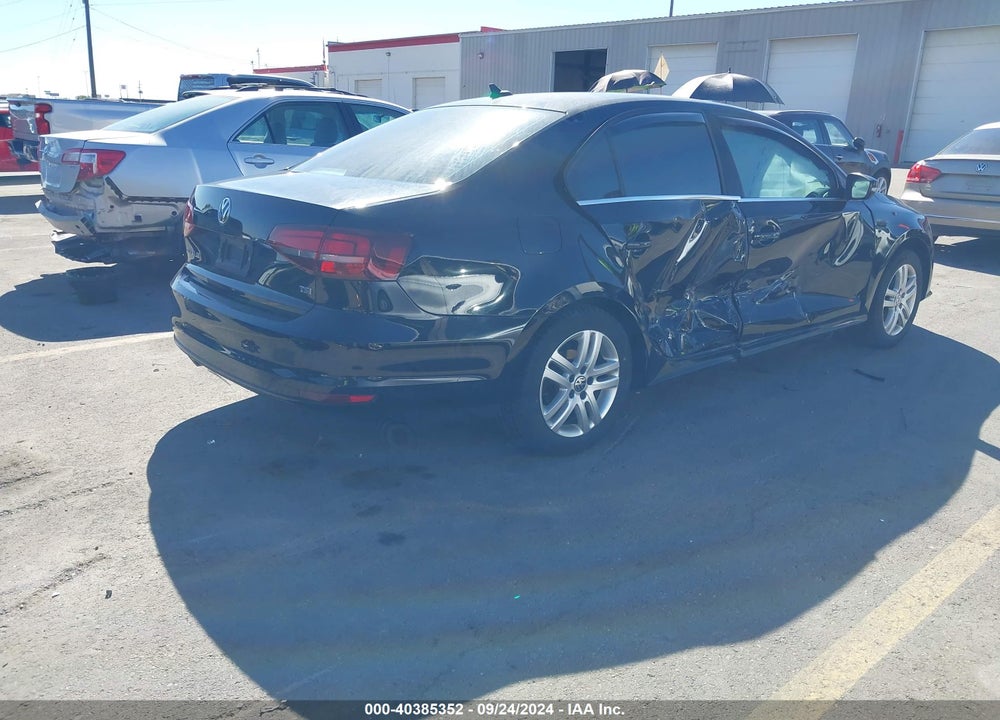 2017 VOLKSWAGEN JETTA 1.4T SE VIN: 3VWDB7AJXHM293584