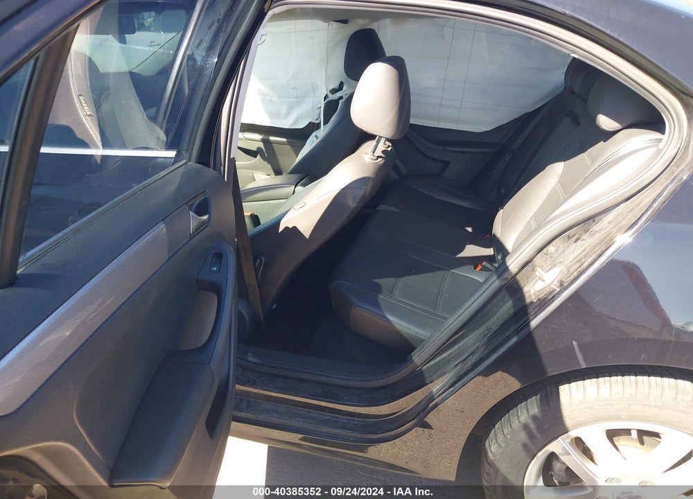 2017 VOLKSWAGEN JETTA 1.4T SE VIN: 3VWDB7AJXHM293584