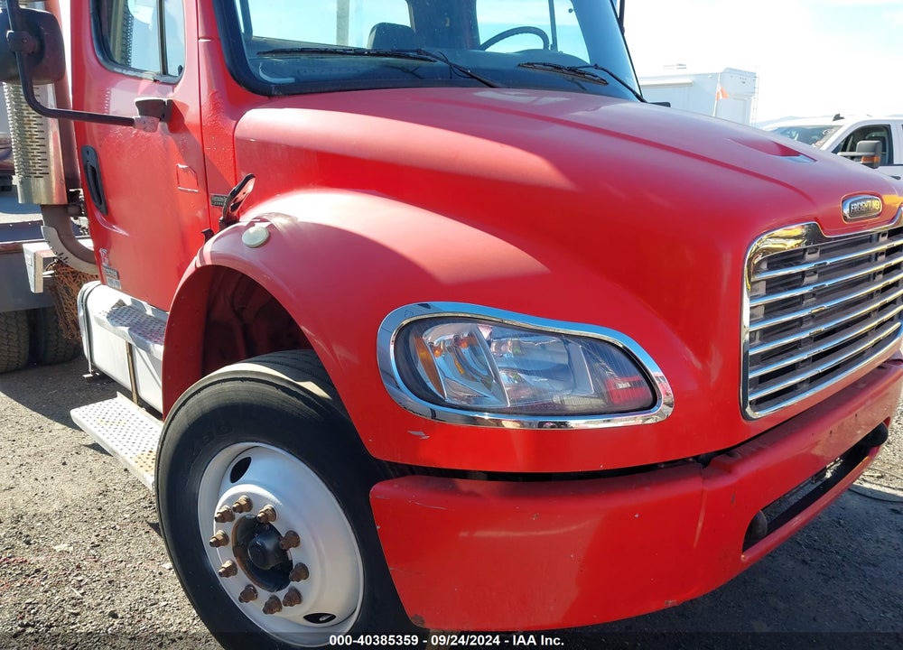 2004 FREIGHTLINER M2 106 MEDIUM DUTY VIN: 1FUBCYCS64HM76586