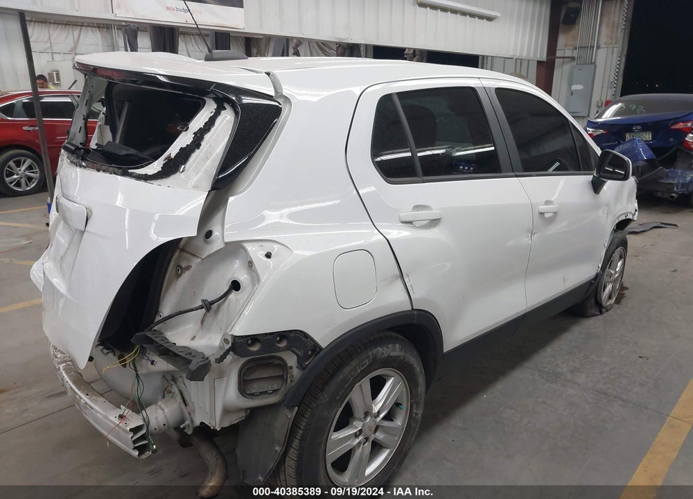 2020 CHEVROLET TRAX FWD LS VIN: KL7CJKSB0LB051461