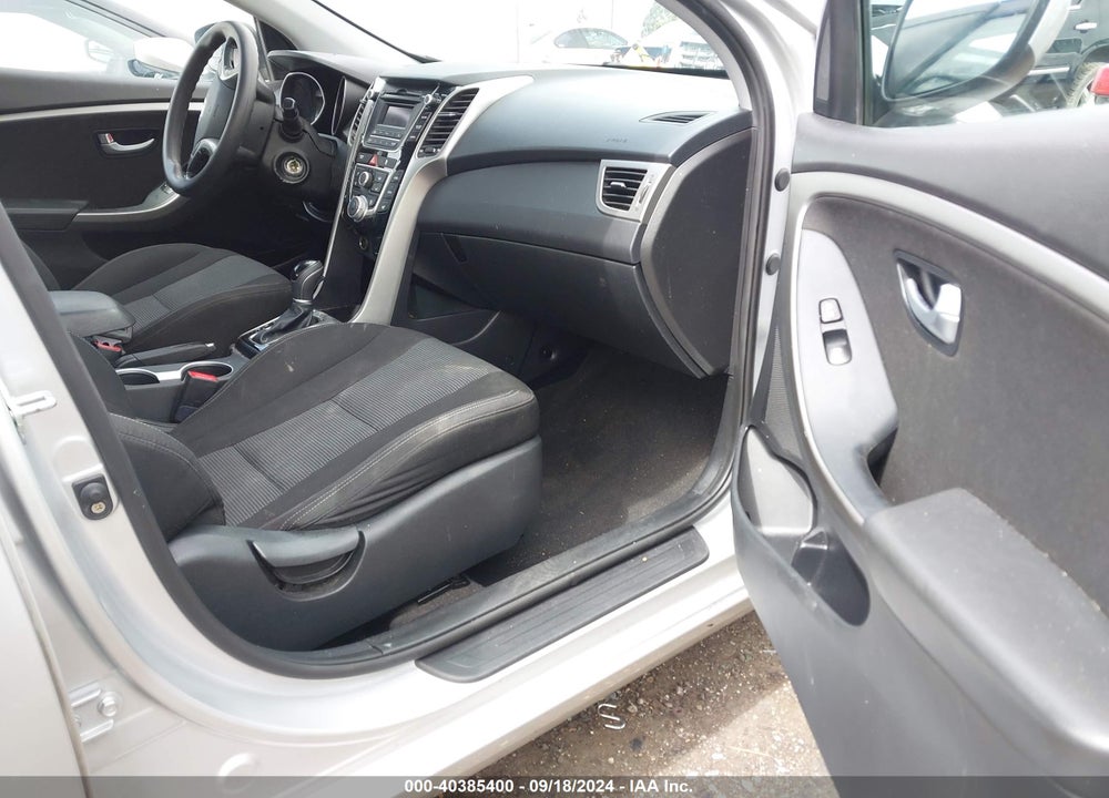2016 HYUNDAI ELANTRA GT VIN: KMHD35LH5GU311851