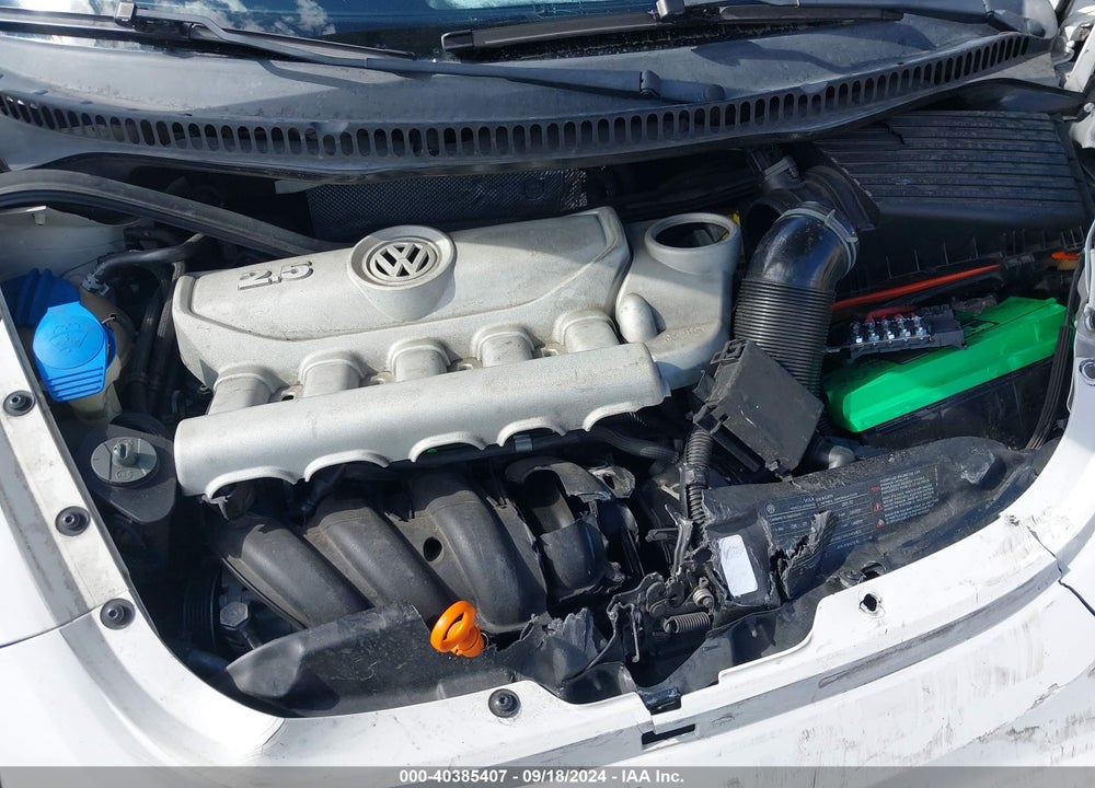 2009 VOLKSWAGEN NEW BEETLE 2.5L VIN: 3VWRG31C89M504817