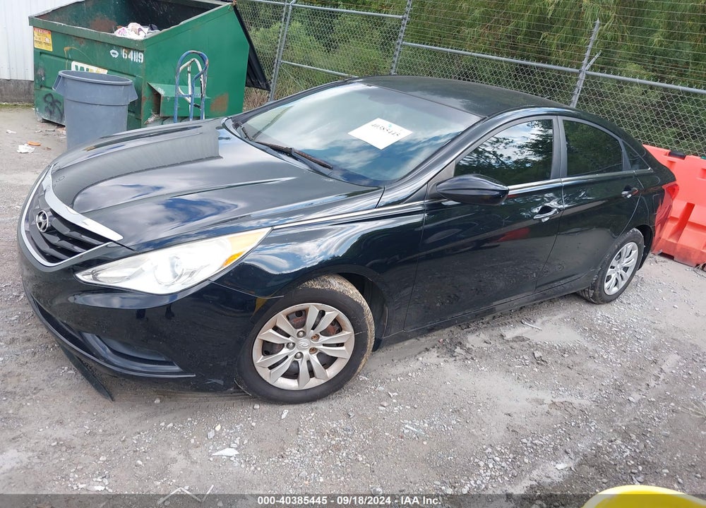 2013 HYUNDAI SONATA GLS VIN: 5NPEB4AC4DH506018