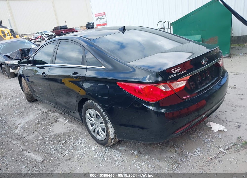 2013 HYUNDAI SONATA GLS VIN: 5NPEB4AC4DH506018