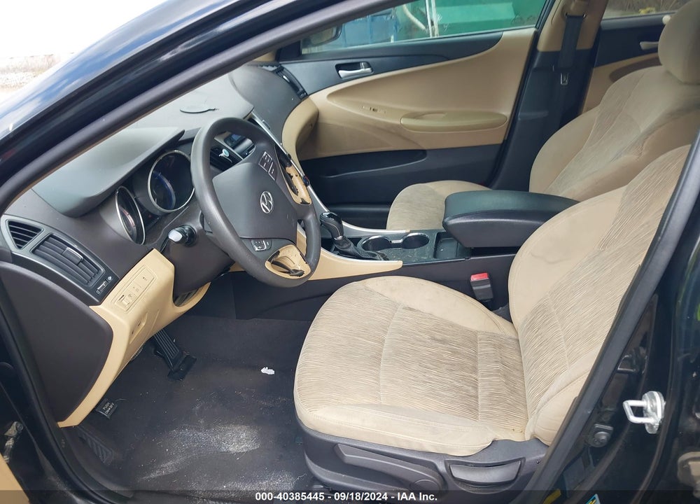 2013 HYUNDAI SONATA GLS VIN: 5NPEB4AC4DH506018