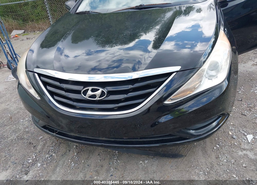 2013 HYUNDAI SONATA GLS VIN: 5NPEB4AC4DH506018