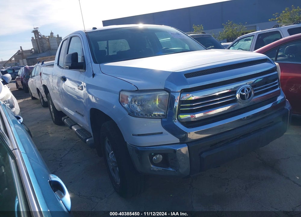 2017 TOYOTA TUNDRA SR5 5.7L V8 VIN: 5TFRY5F15HX222968