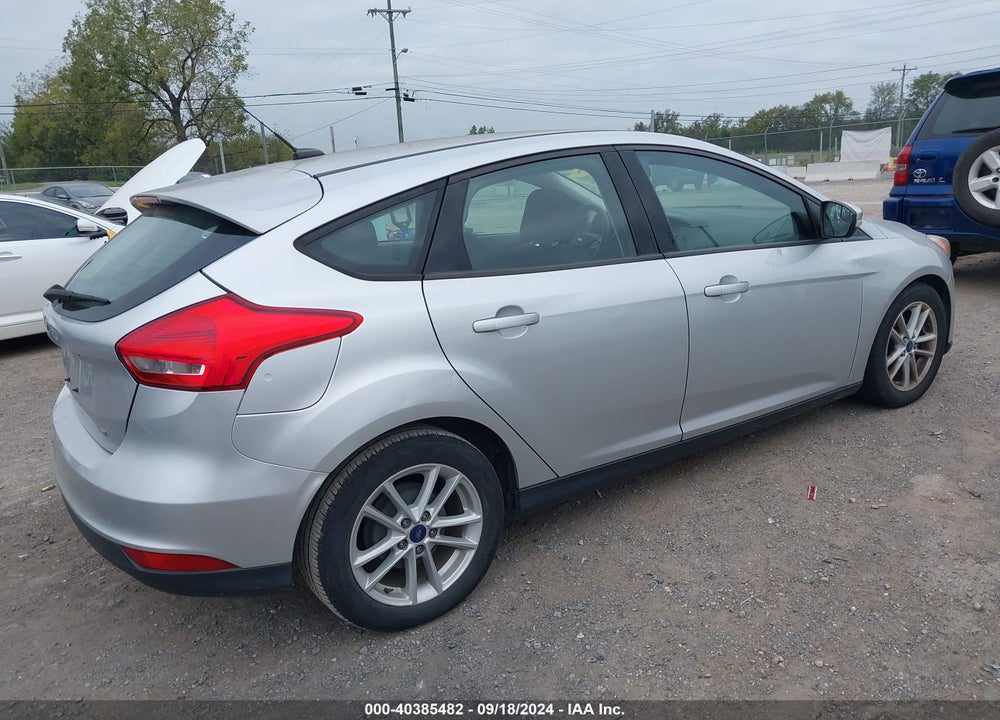 2017 FORD FOCUS SE VIN: 1FADP3K28HL224890