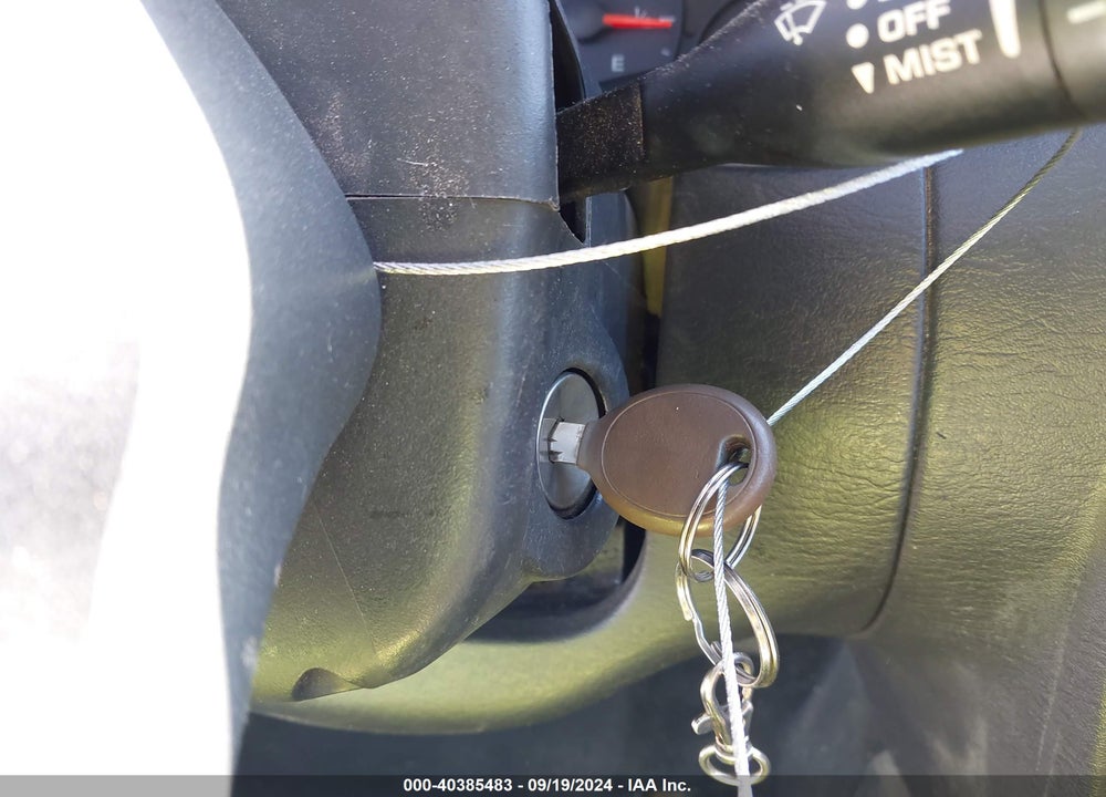 2005 DODGE NEON SE VIN: 1B3ES26C45D111813