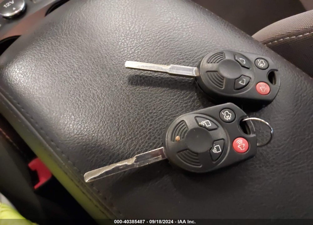 2013 FORD FOCUS SE VIN: 1FADP3F24DL196381