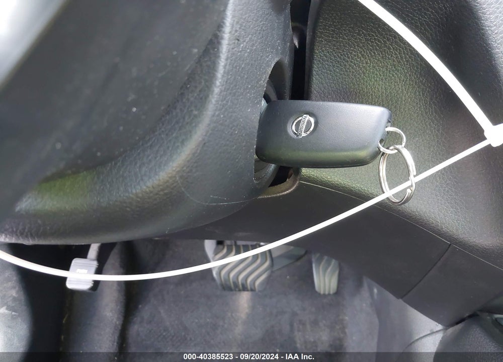 2019 NISSAN ROGUE S VIN: JN8AT2MTXKW504488