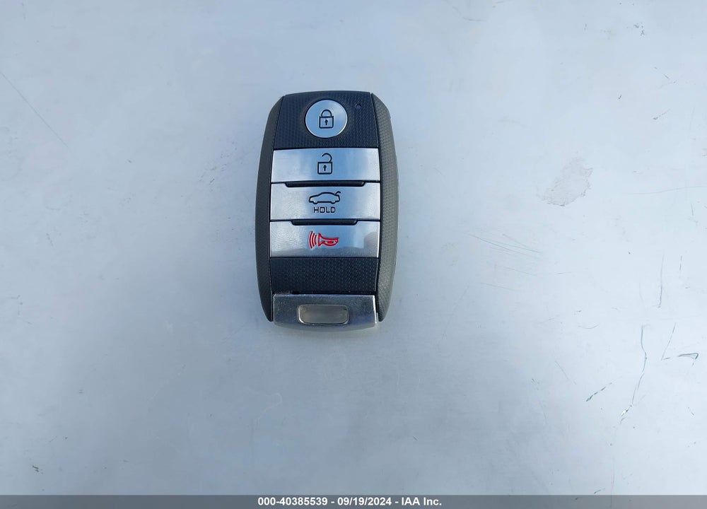 2018 KIA FORTE S VIN: 3KPFL4A70JE220557