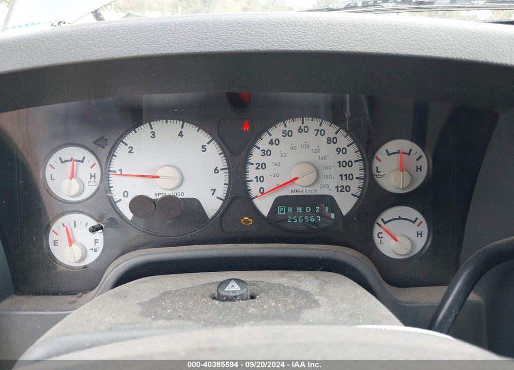 2008 DODGE RAM 1500 ST/SXT VIN: 1D7HU18258J121623