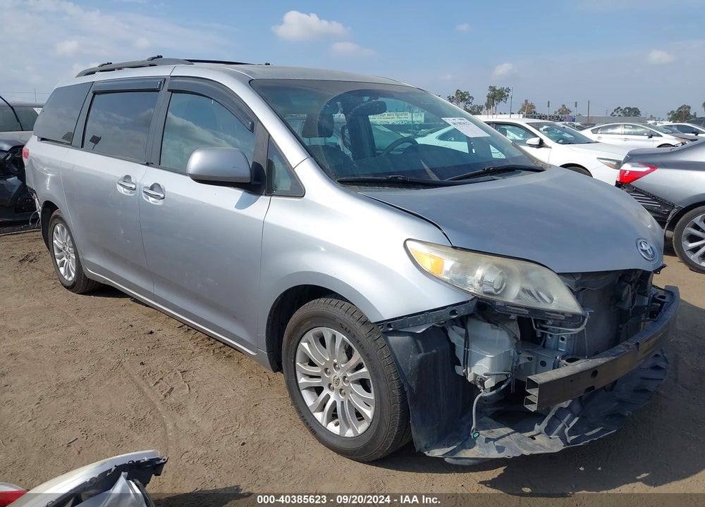 2011 TOYOTA SIENNA XLE V6 VIN: 5TDYK3DC4BS058633