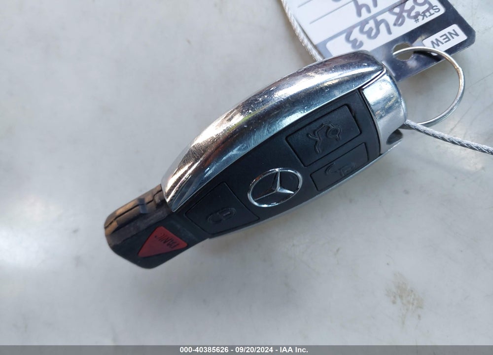 2014 MERCEDES-BENZ C 250 LUXURY/SPORT VIN: WDDGF4HB6EA953376