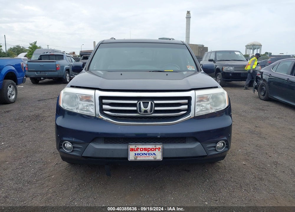 2012 HONDA PILOT TOURING VIN: 5FNYF4H94CB020852