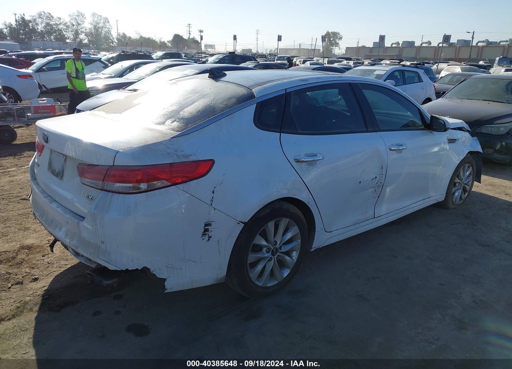 2016 KIA OPTIMA EX VIN: 5XXGU4L32GG119824