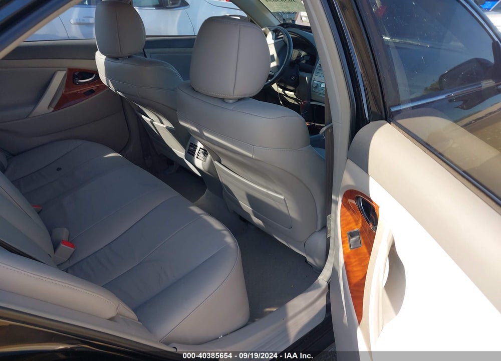 2009 TOYOTA CAMRY XLE VIN: 4T4BE46K39R137127
