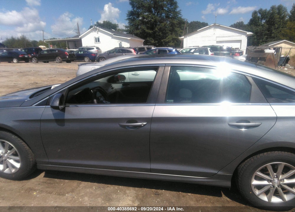 2019 HYUNDAI SONATA SE VIN: 5NPE24AF1KH744786