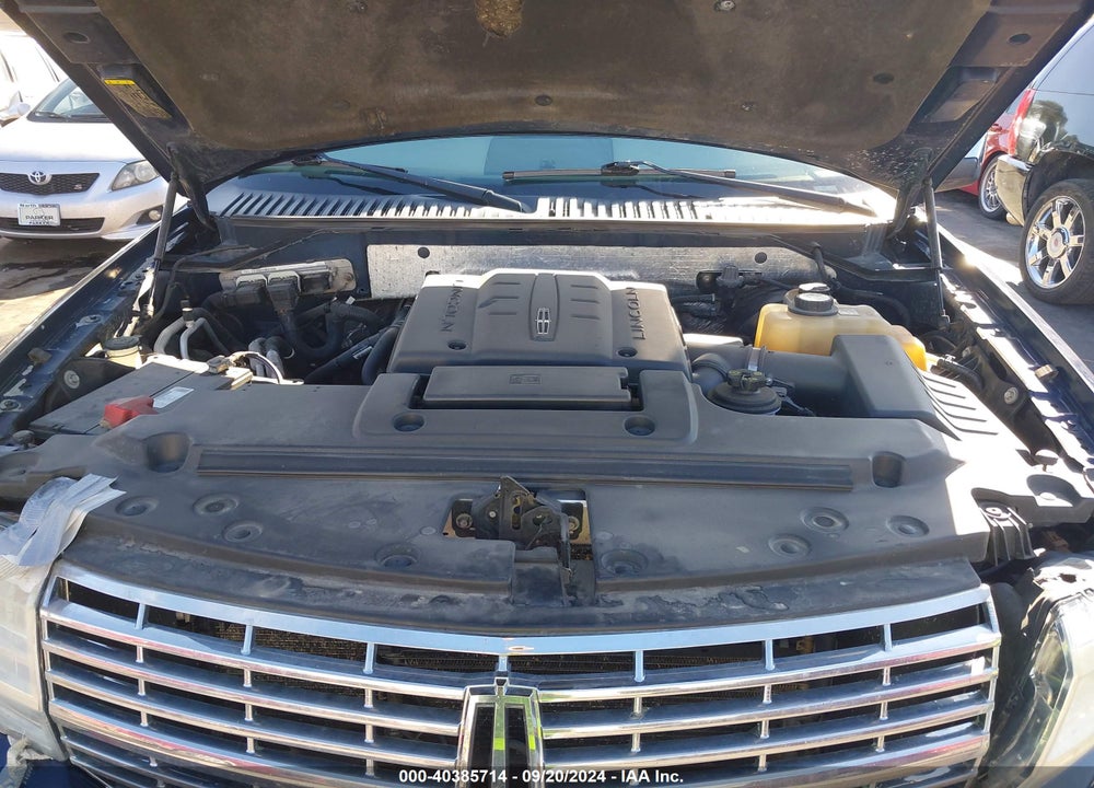 2007 LINCOLN NAVIGATOR ULTIMATE VIN: 5LMFU28577LJ24407