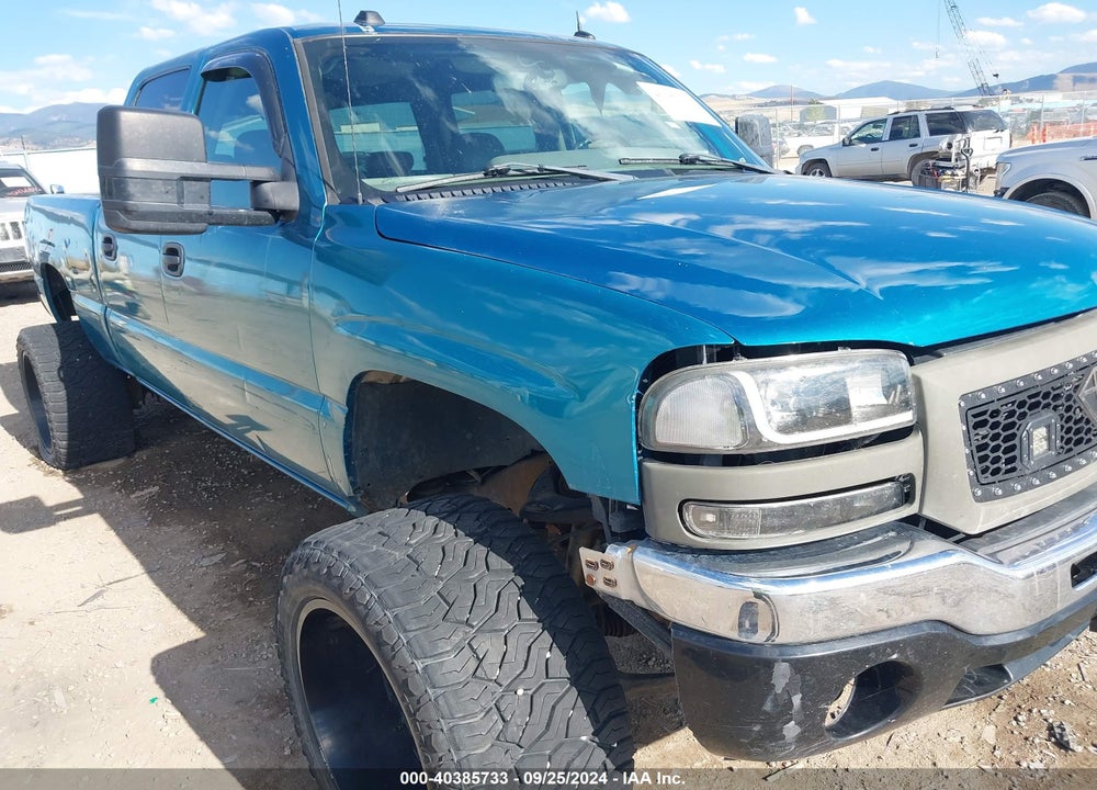 2005 GMC SIERRA 2500HD SLT VIN: 1GTHK23U95F905560