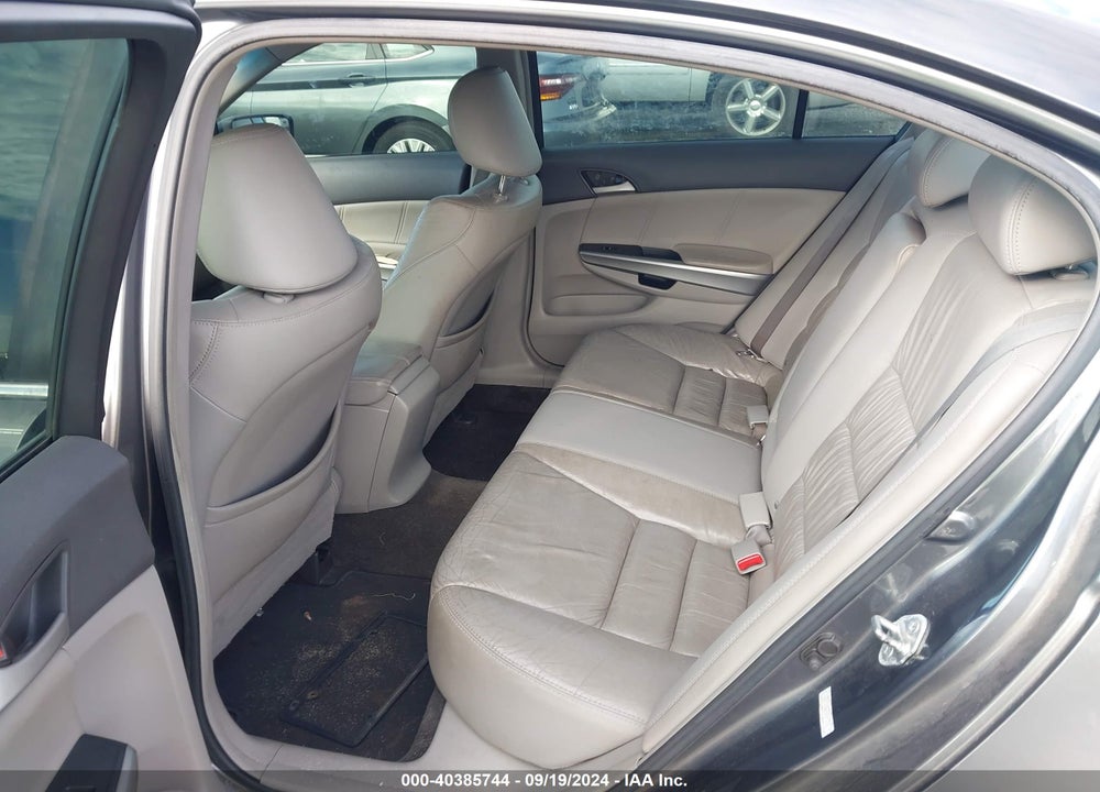 2009 HONDA ACCORD 2.4 EX-L VIN: 1HGCP268X9A005653
