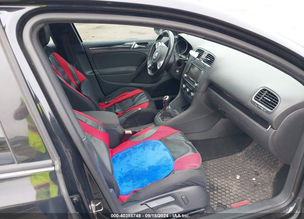 2010 VOLKSWAGEN GTI 4-DOOR VIN: WVWGD7AJ6AW375571
