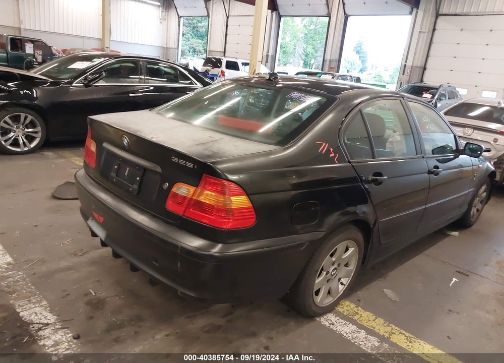2005 BMW 325I VIN: WBAEV33495KX10188