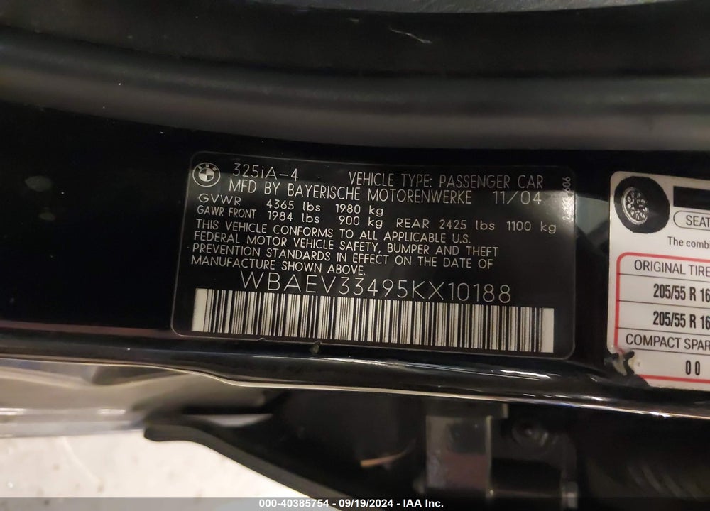 2005 BMW 325I VIN: WBAEV33495KX10188