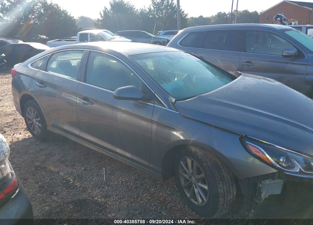 2018 HYUNDAI SONATA SE VIN: 5NPE24AF2JH703100