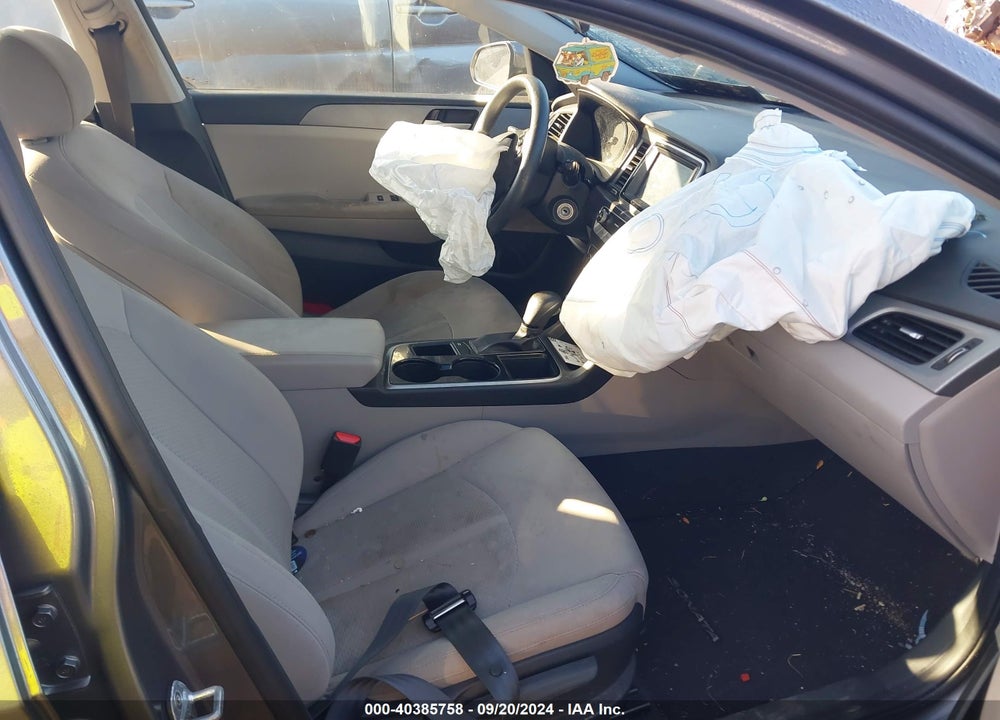 2018 HYUNDAI SONATA SE VIN: 5NPE24AF2JH703100