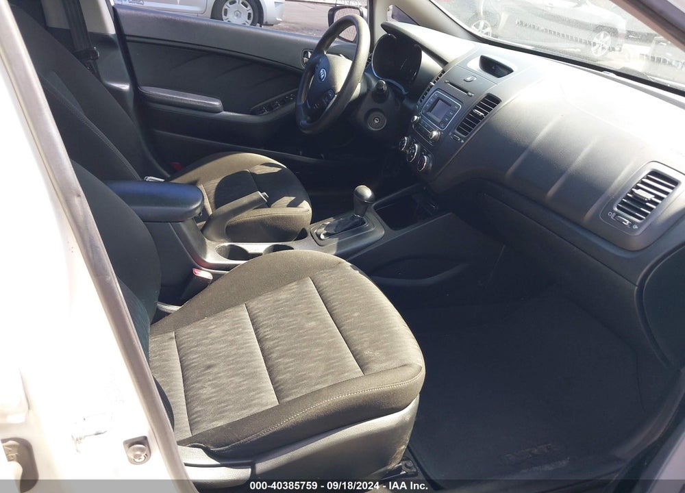 2016 KIA FORTE LX VIN: KNAFK4A69G5618183