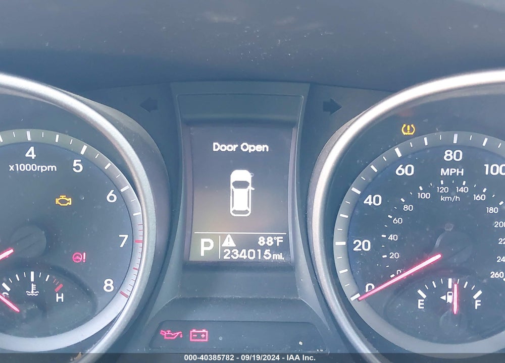 2015 HYUNDAI SANTA FE SPORT 2.4L VIN: 5XYZT3LB6FG268082
