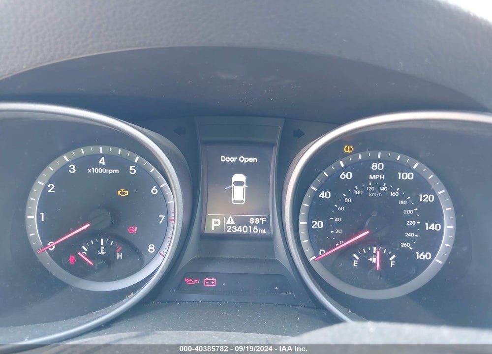 2015 HYUNDAI SANTA FE SPORT 2.4L VIN: 5XYZT3LB6FG268082