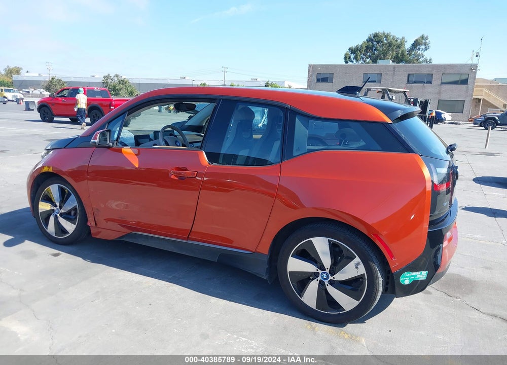 2014 BMW I3 BASE W/RANGE EXTENDER VIN: WBY1Z4C53EV275637