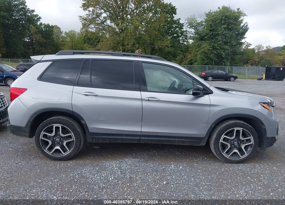 2022 HONDA PASSPORT AWD ELITE VIN: 5FNYF8H02NB004337