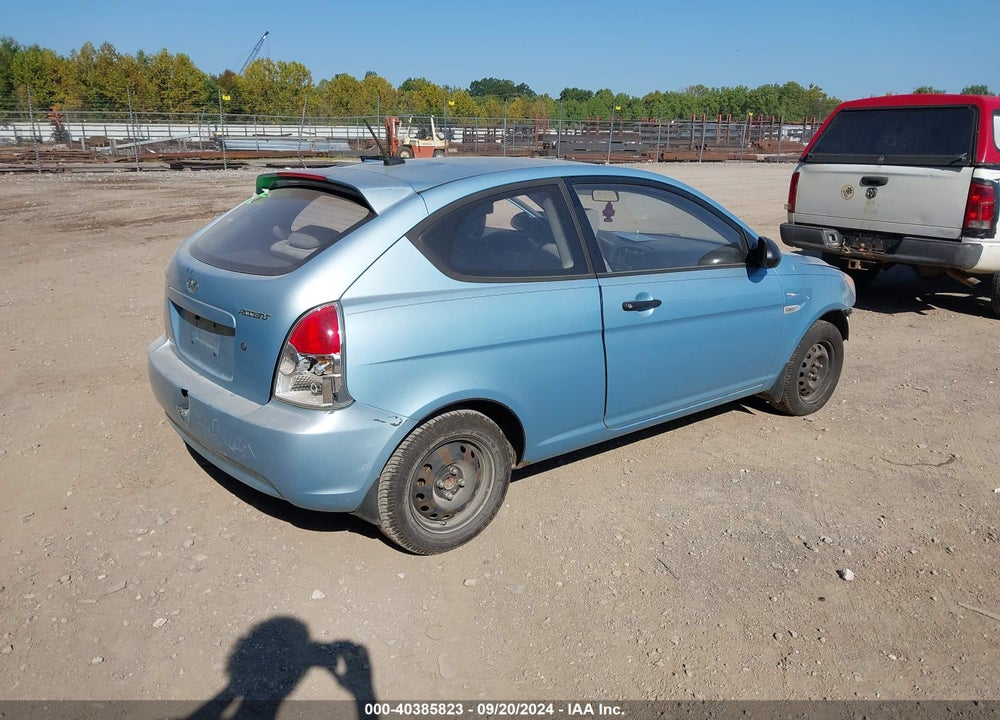 2009 HYUNDAI ACCENT GS VIN: KMHCM36C19U120220