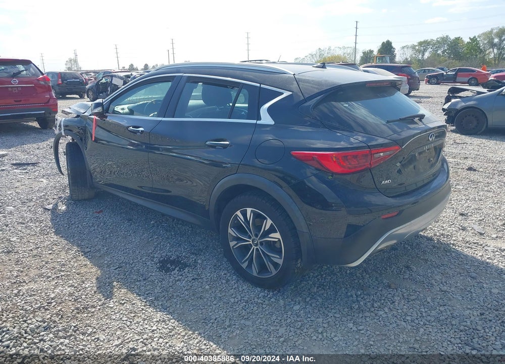 2018 INFINITI QX30 PREMIUM VIN: SJKCH5CR4JA049062
