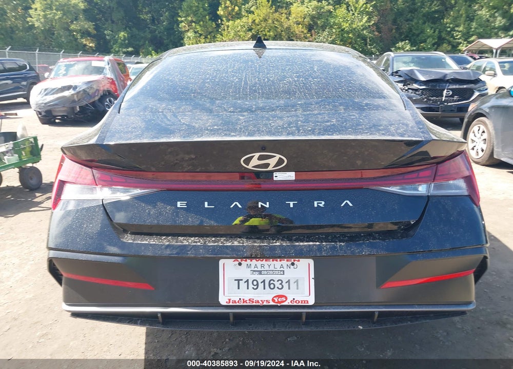 2024 HYUNDAI ELANTRA SEL VIN: KMHLS4DG7RU800463