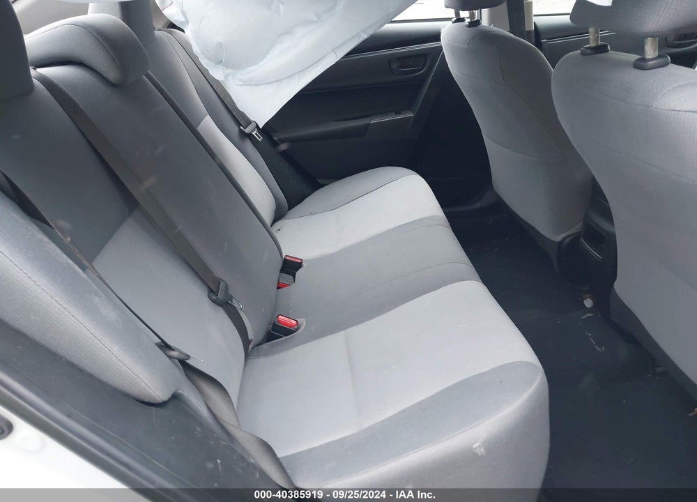 2019 TOYOTA COROLLA L VIN: 2T1BURHE0KC204467