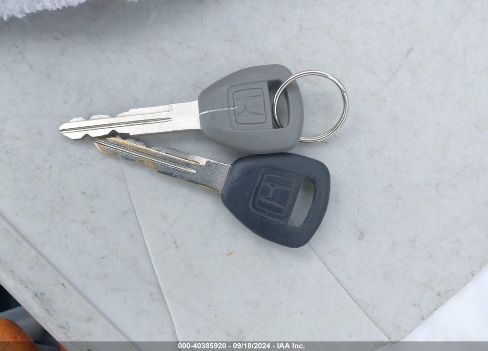 2001 HONDA ACCORD 2.3 LX VIN: 3HGCG665X1G713419