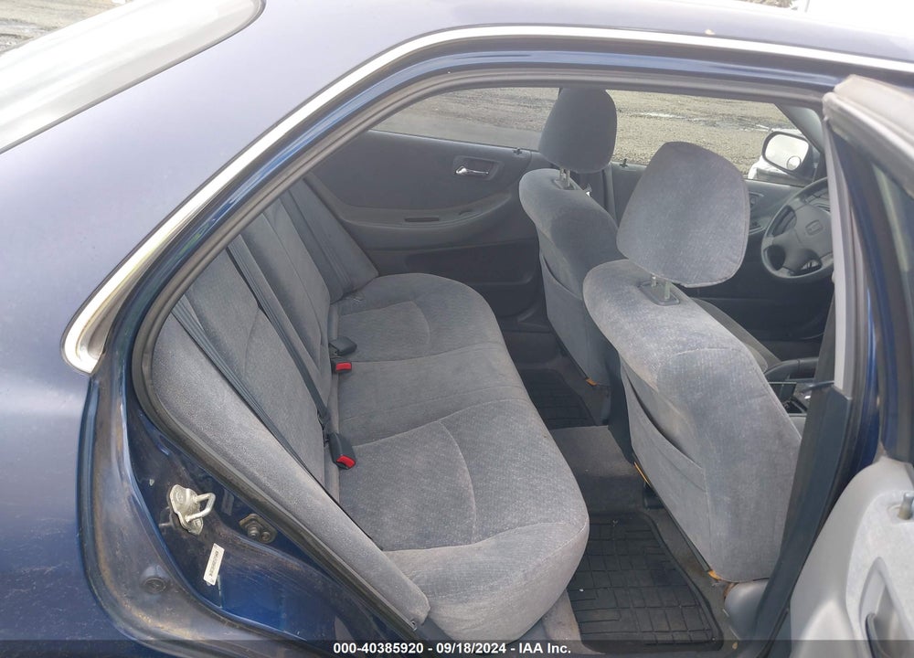2001 HONDA ACCORD 2.3 LX VIN: 3HGCG665X1G713419