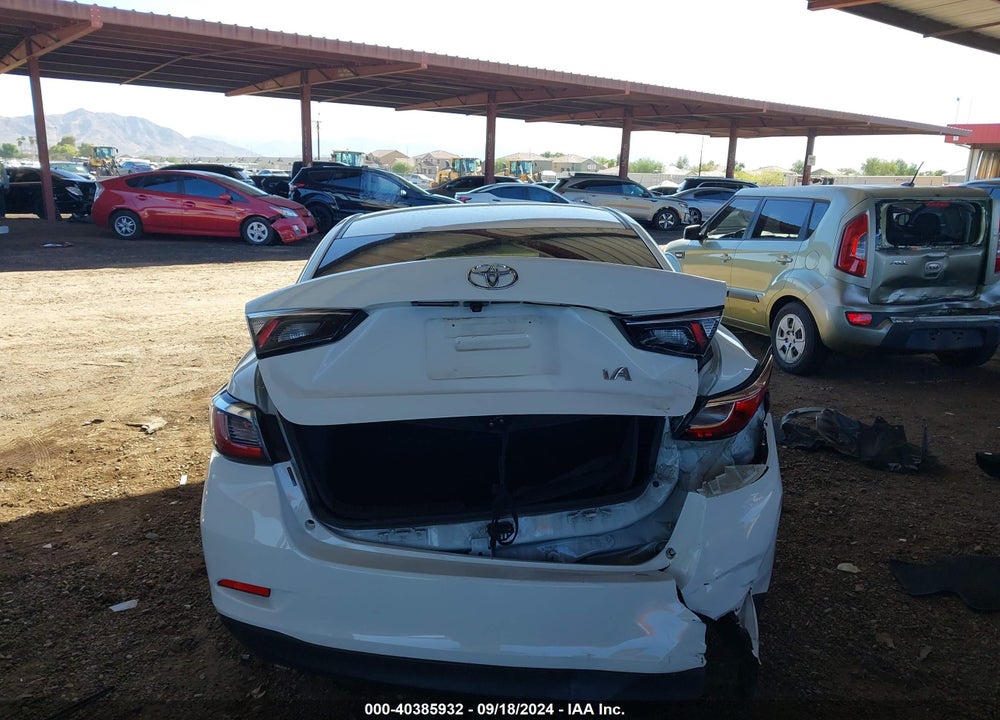 2018 TOYOTA YARIS IA VIN: 3MYDLBYV2JY316402